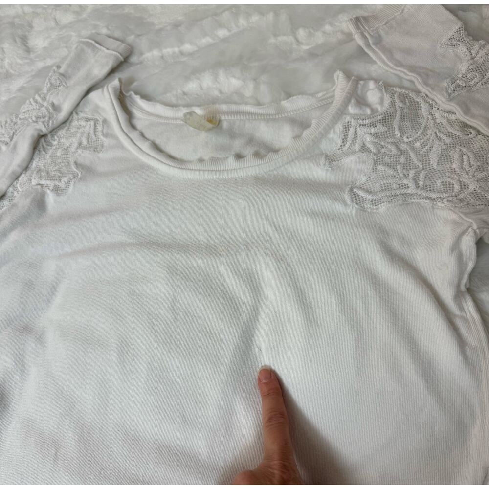 Free People Outer Sunset Ivory White Lace Insert Long Sleeve Boho Knit Top XS - Picture 14 of 16